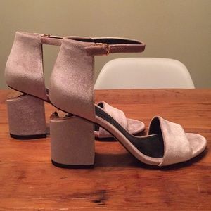 Alexander Wang Abby Pink Velvet Sandal Size 36
